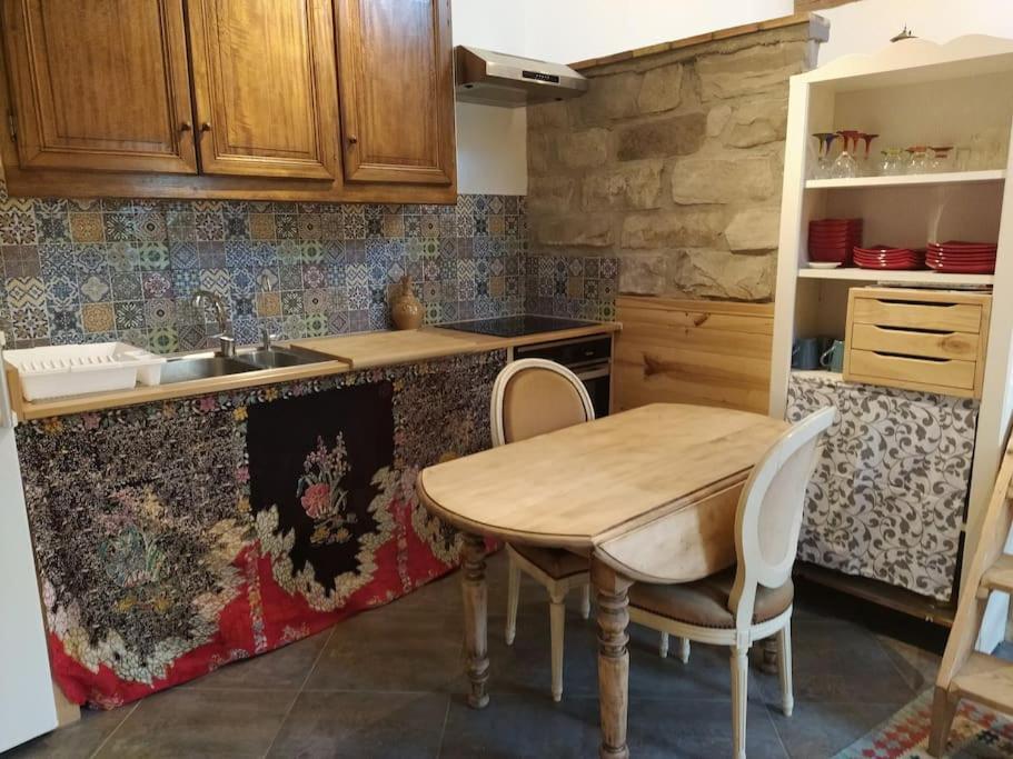 Acheres-la-Foret Superbe Appartement Dans Charmant Corps De Ferme מראה חיצוני תמונה